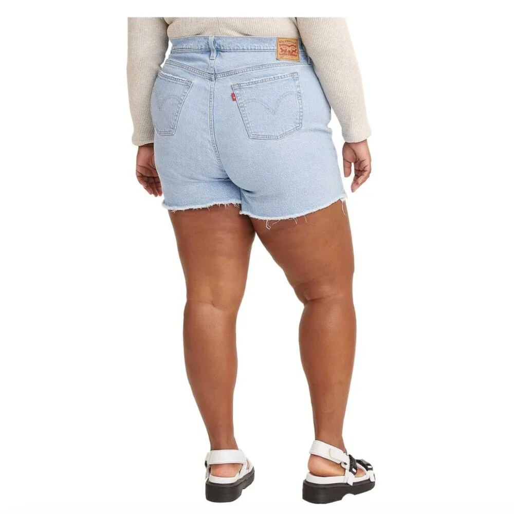Levi's Women's 501 Cut Off Hem High Rise Shorts - Plus Size - Picture 6 of 8